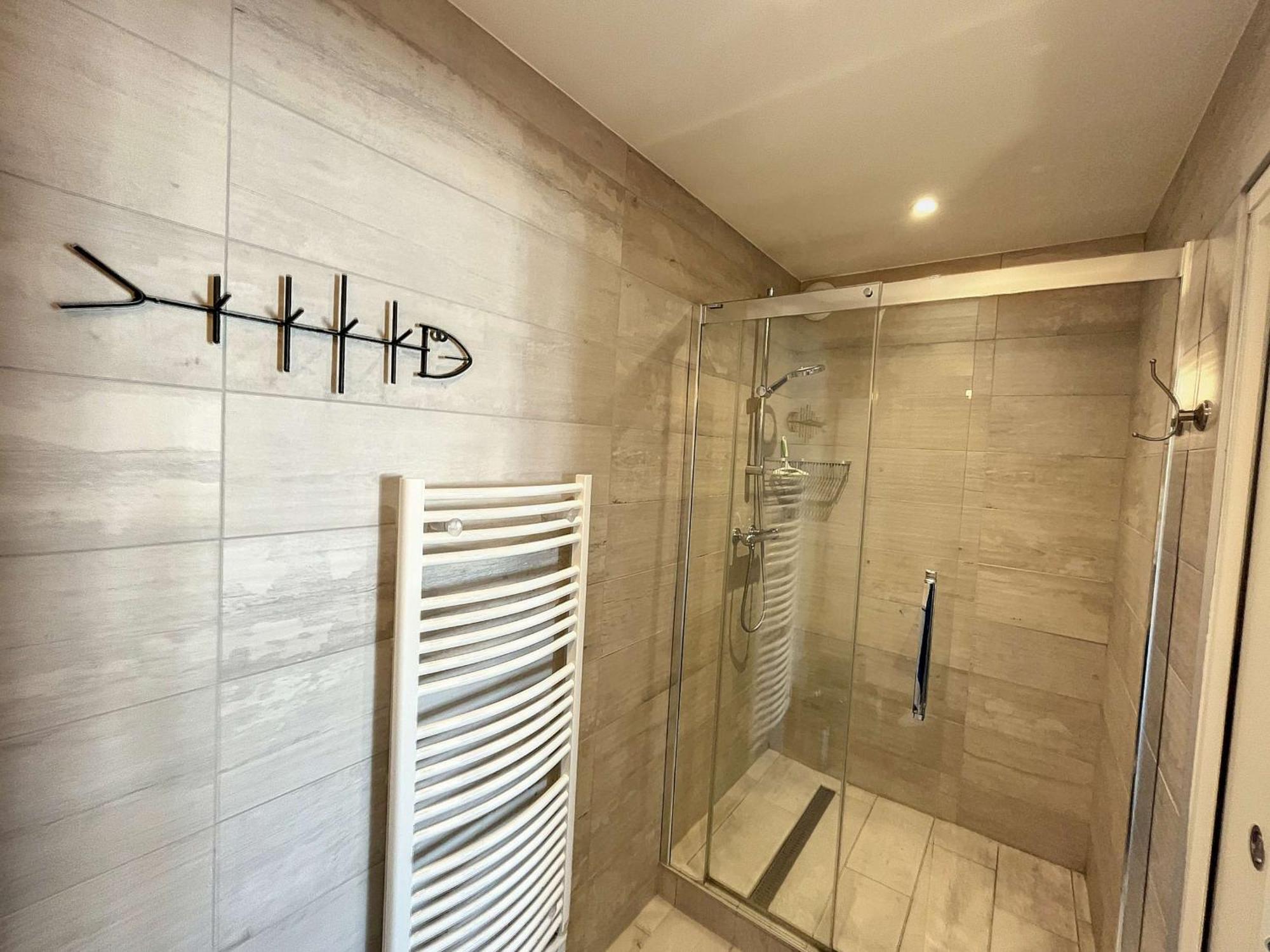 Duplex De Standing En Centre-Ville Avec Parking, Proche Port Et Plage - Fr-1-361-377 Гранвиль Экстерьер фото